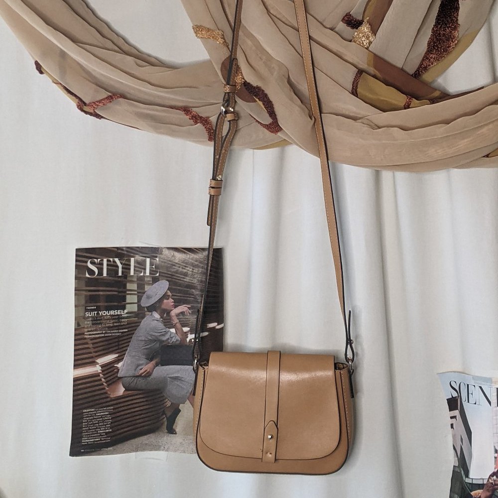 Caramel & Chic purse